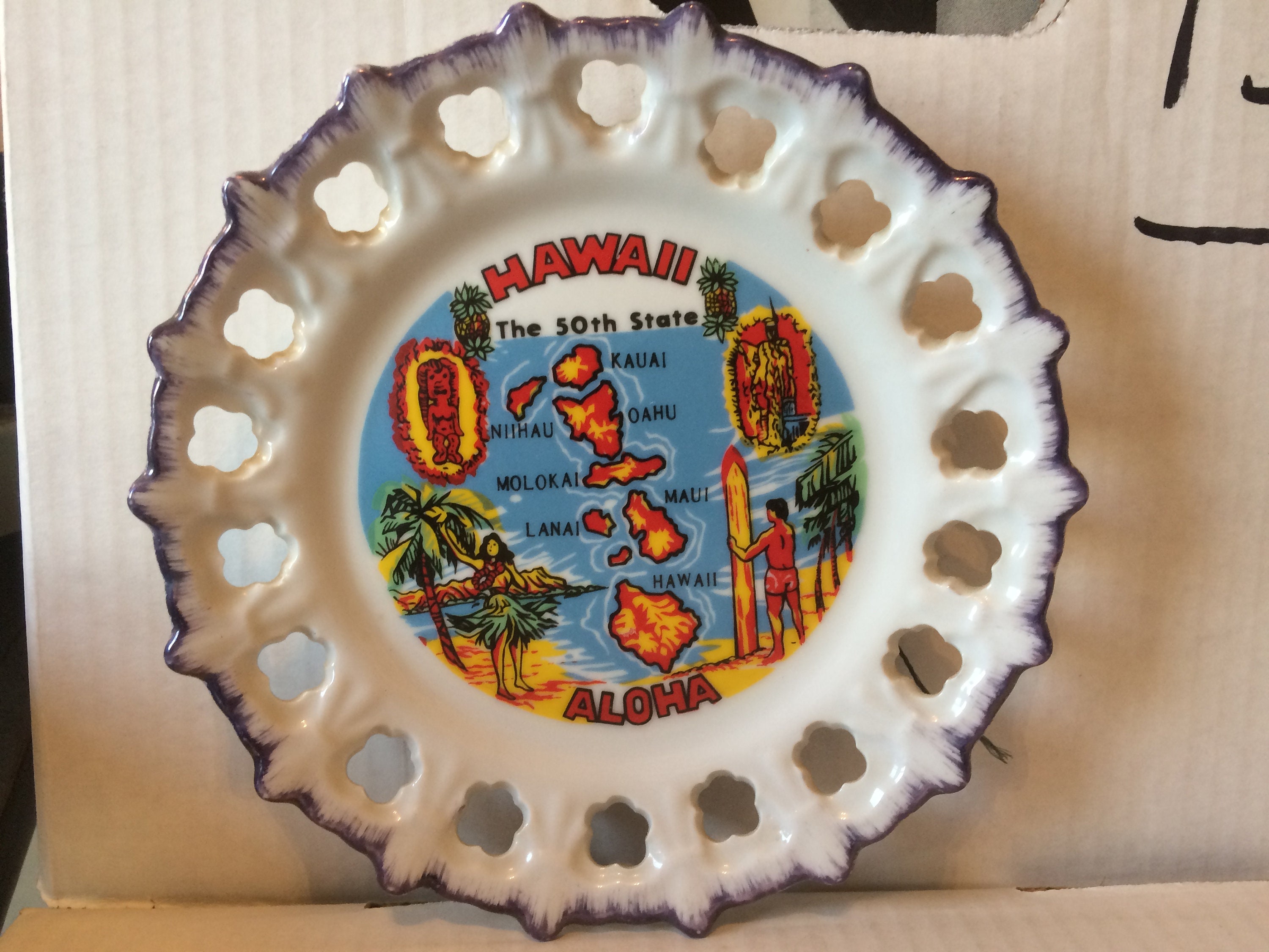 Vintage Hawaii Collectible Plate 7 inch diam white ceramic Etsy
