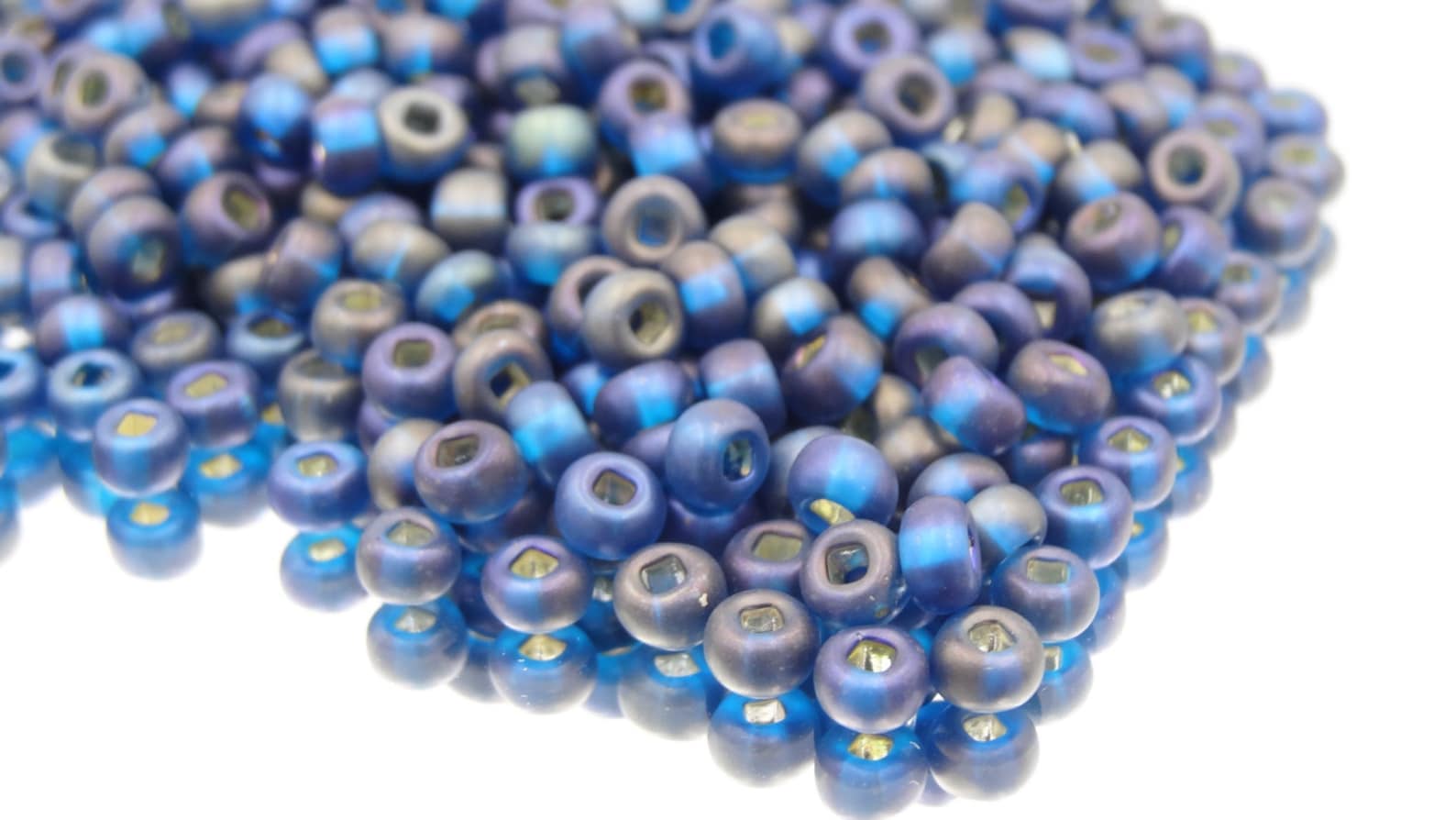 Preciosa Czech Glass 6/0 Seed Beads - Silver Lined Light Red, 500g Bulk Bag (Approx. 6650 Beads)