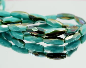 Spaghetti Glass Bead 15mm Faceted Oval Green Turquoise Celsian  12 pcs