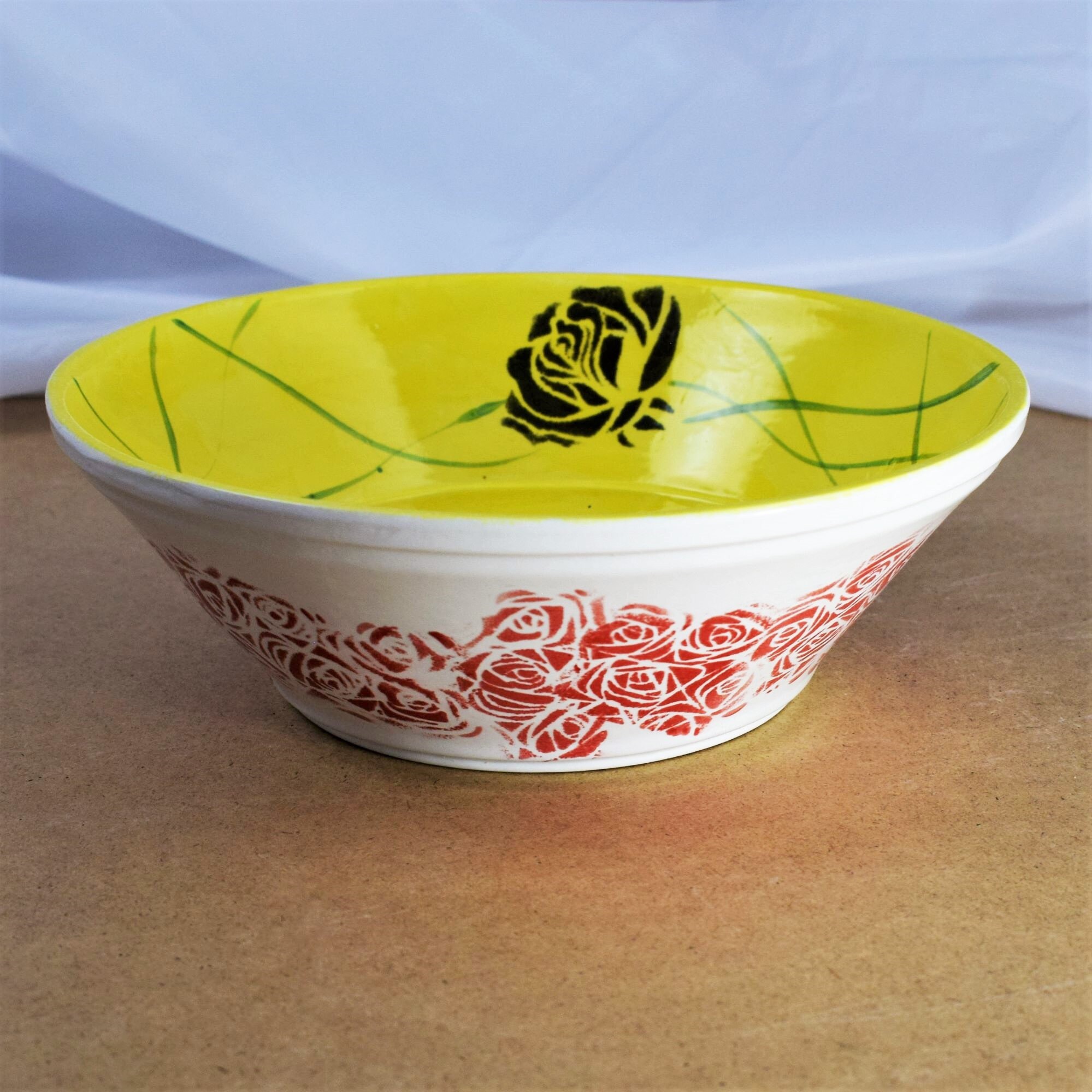 Töpferschale Schwarze Rose handbemalt Servierschale | Etsy