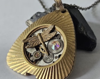 Steampunk Dragonfly Necklace – Vintage Watch Case Pendant with Watch Gears and Swarovski Crystal