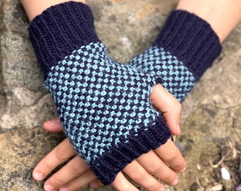 Seed Stitch Mitts Knitting Pattern WM2162 - Etsy