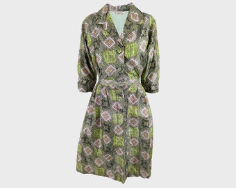 Vintage 1950s Dress 50s Shirtdress Mme Barbieri 1950s Shirtwaist Green Patterned Dress | UK 8 Small S
