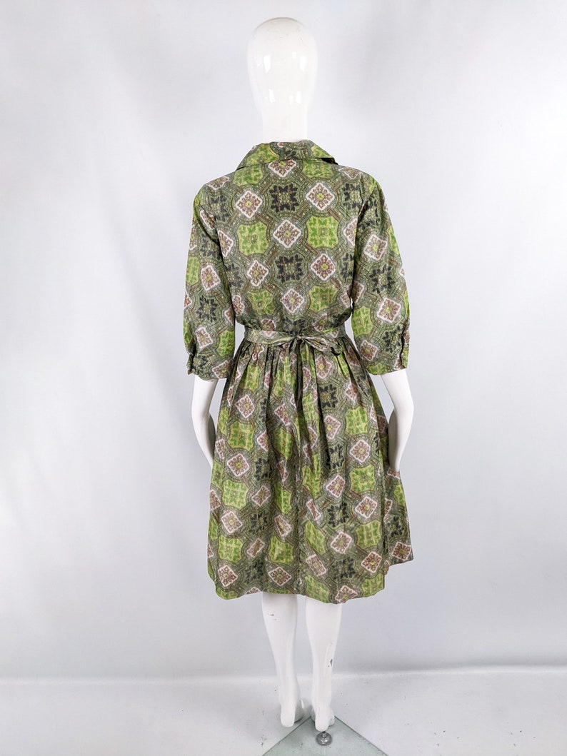 Robe vintage des années 1950 Robe chemise des années 50 Mme Barbieri Robe chemise verte à motifs des années 1950 UK 8 Small S image 8