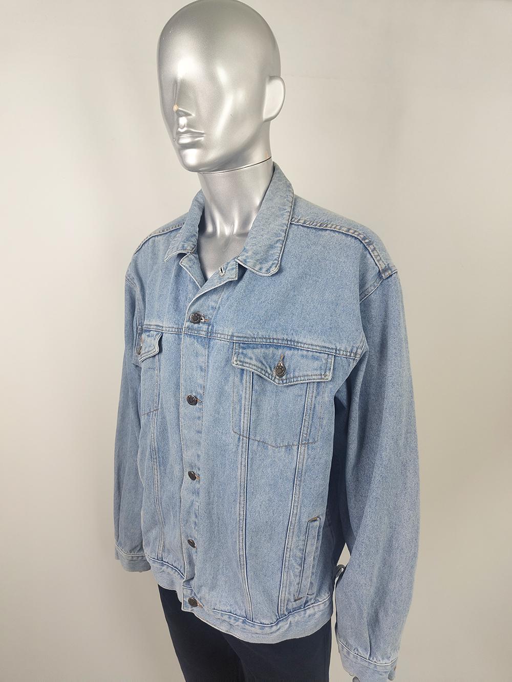 Vintage 90s Light Blue Denim Jacket: Grunge Stonewash Trucker - M