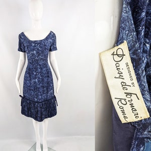 Vintage 50s Pleated Dress 1950s Day Dress 50s Party Dress Bubble Hem Dress Italian Dress Impressionist Print Blue Floral Dress Scoop Neck