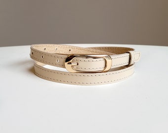 Leather patent belt for women in beige colour, Skinny women leather waist belt