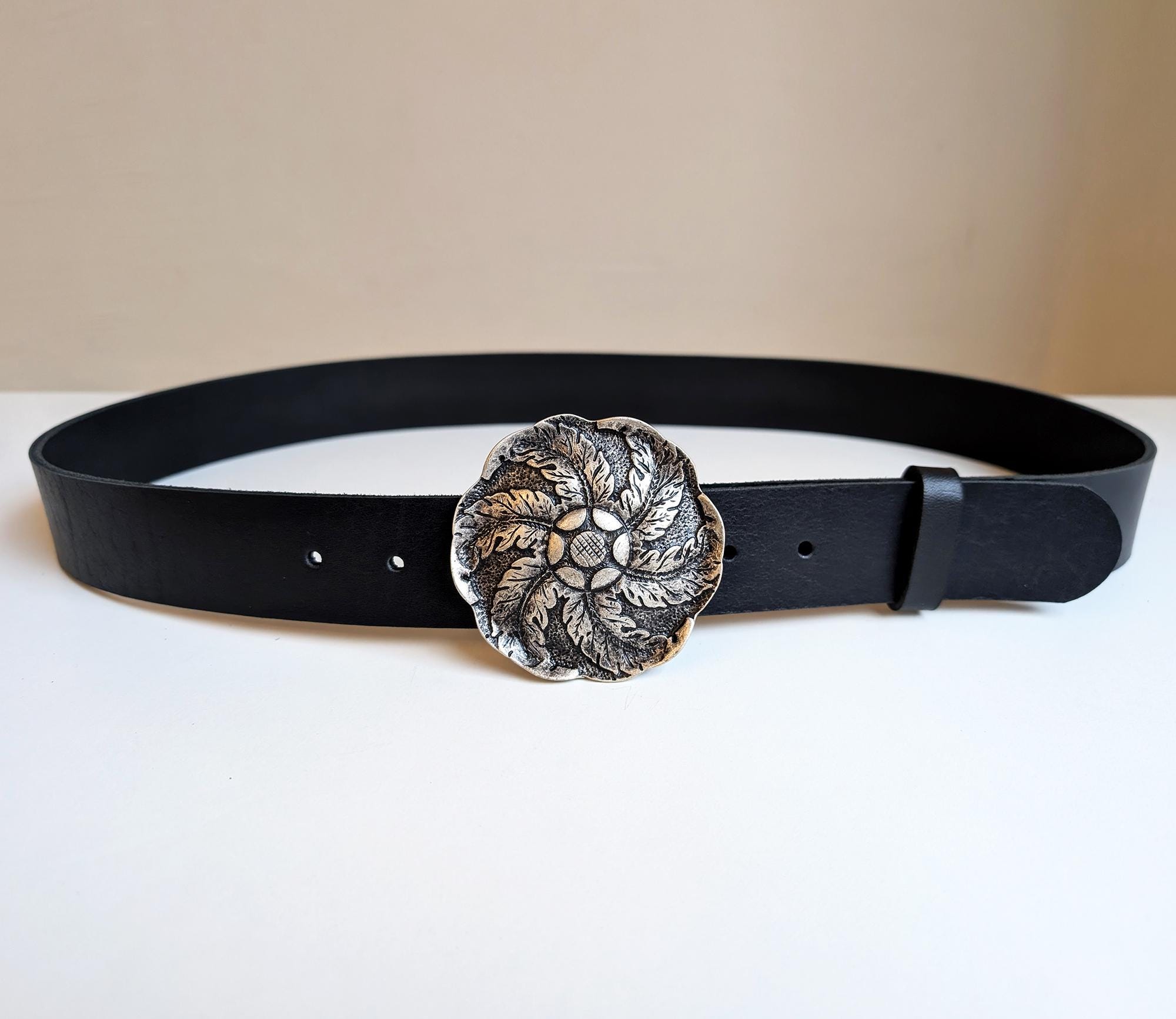 Handmade Leather Belt – Vintage Turquoise Stones Buckle 