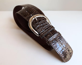 Wide Brown Crocodile Embossed Leather Belt: Women display picture 1