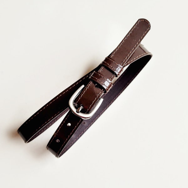 Ceinture en cuir verni marron chocolat, Ceinture fine en cuir pour femmes