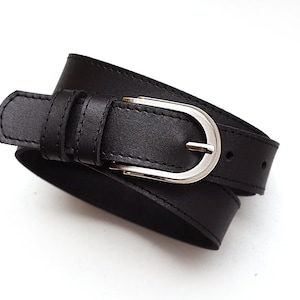 Black Leather Belt: Genuine Leather with Oval Buckle