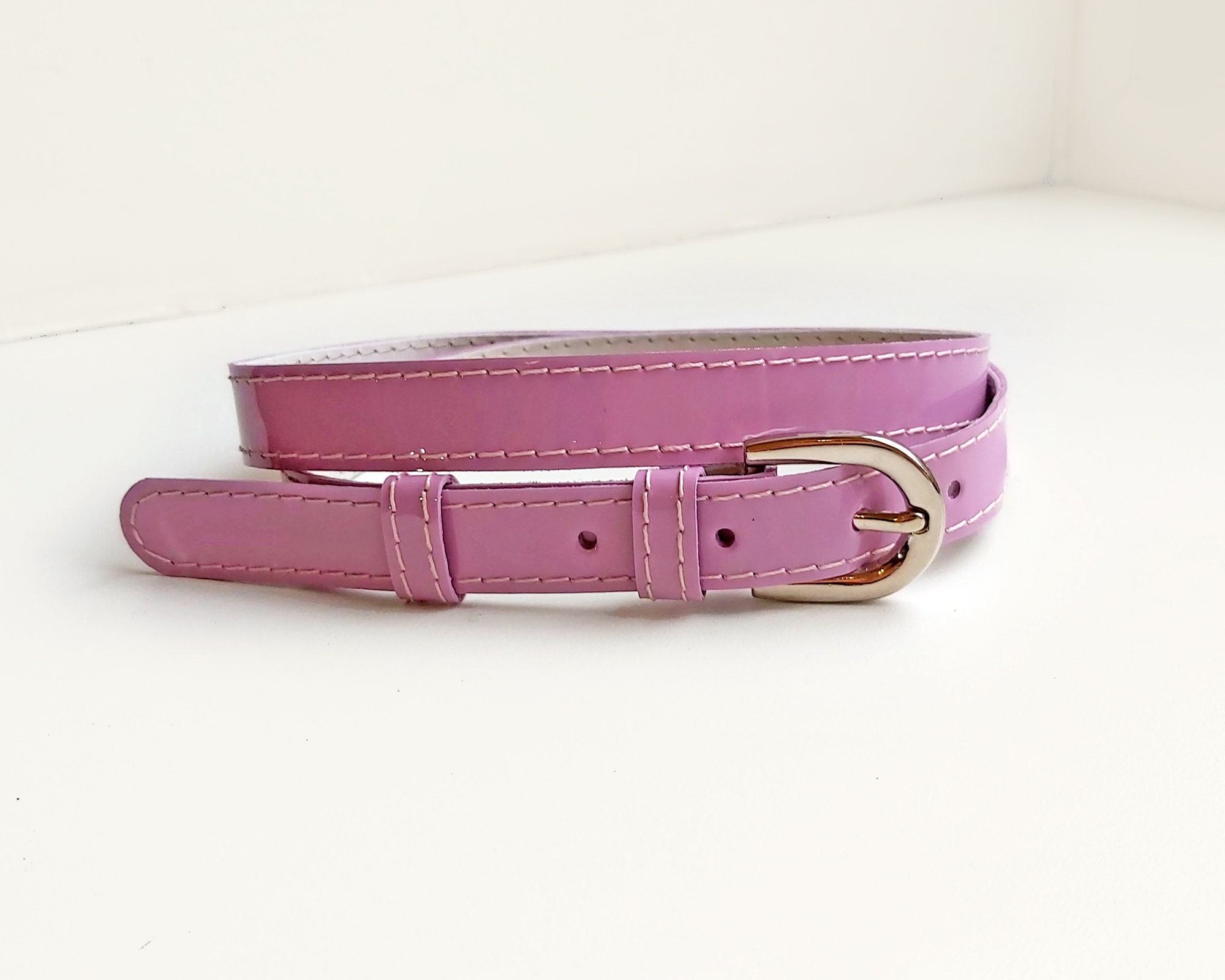Y2K Express Purple Patent Leather Skinny Belt Lavender Faux Leather Skinny Belt | Avara main image 4