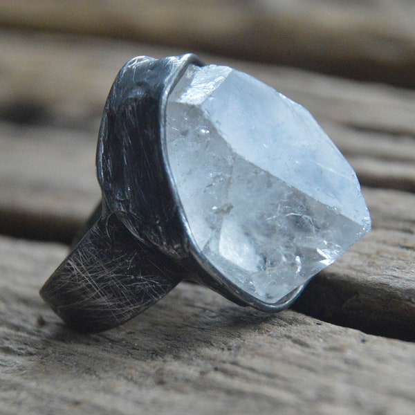 Lemurian Crystal point Quartz point ring clearest lemurian crystal  stained glass Oxidized old silver ideal gift for her,FREE SHIPPING!