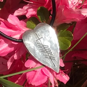 Ogham Necklace - Love (Grà) - Heart shaped