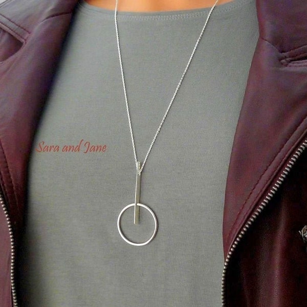 Long Necklace - Ring -Long Geometric Necklace -  Lange geometrische Halskette, Circle, ring necklace, modern, long collier géométrique