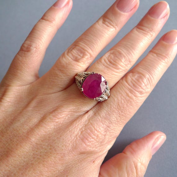 Indian Ruby Ring: 925 Sterling Silver, Size 7 - image 4