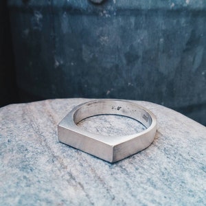 Rectangle  sterling silver signet ring