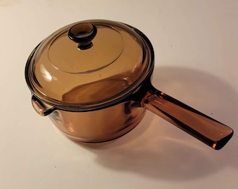 1L VISIONS saucepan, amber,  with spout and  lid V 1C