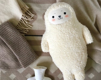Hot water bottle cover seal – handmade cuddly toy hot water bottle 0.8 l, gift idea for children & adults, made of cotton plush