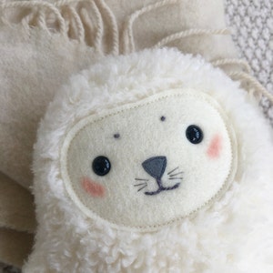 Seal musical baby toy - stuffed animal