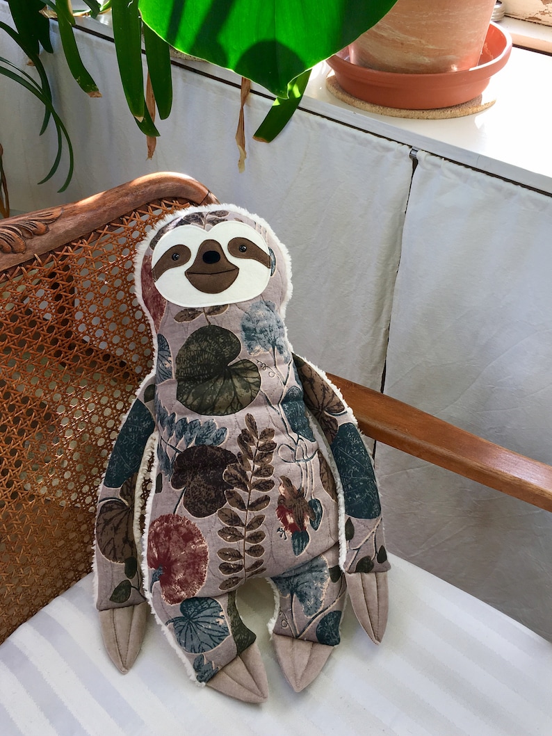 Sloth stuffed animal image 3