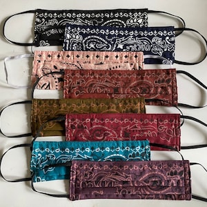 Bandana Face Mask-Fits both men and women. Filter pocket and nose wire. Large size available!