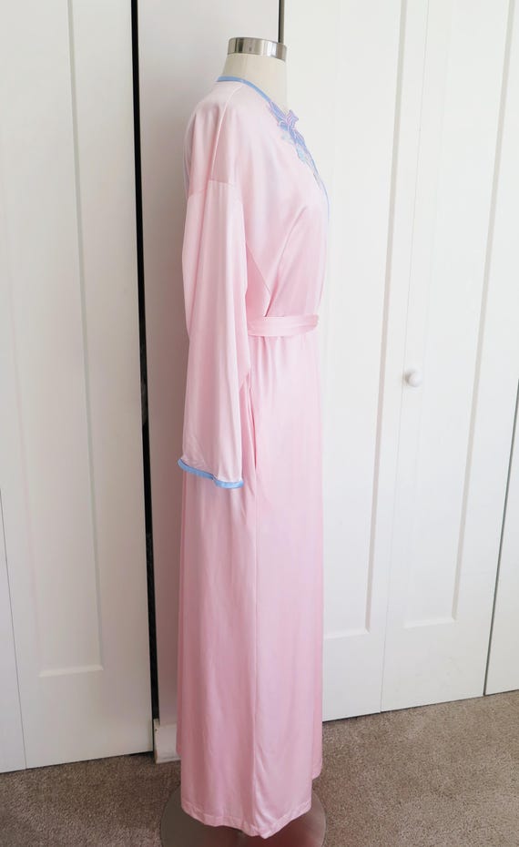 80's Vandemere Nylon Night Gown by Vandemere