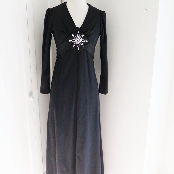 70's Vintage Black  Maxi Dress// Polyester Fit and Flare Embroidered Dress  // Waist 26"