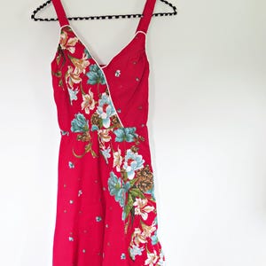 Vestido de verano de los años 70 // Algodón floral vintage de verano (Talla S)