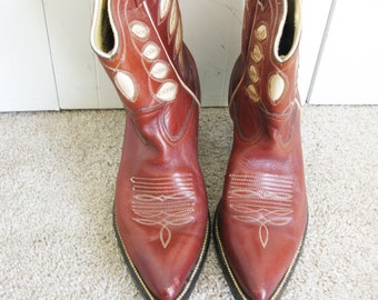 Vintage  Cowboy Boots  Brown  Embroidered Leather   Pull on Boots -  Woman's Size 6.5 M // FOX Brand - Made in Mexico