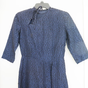 1940&#39;s Boucle  Dress  //Vintage 40&#39;s  Blue/Black Nubby Rayon Sheath Dress // Waist 28&quot;