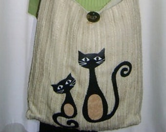 Black Cat mother with little kitten Shoulder bag