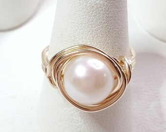 Pearl Gold Wired Wrapped Ring