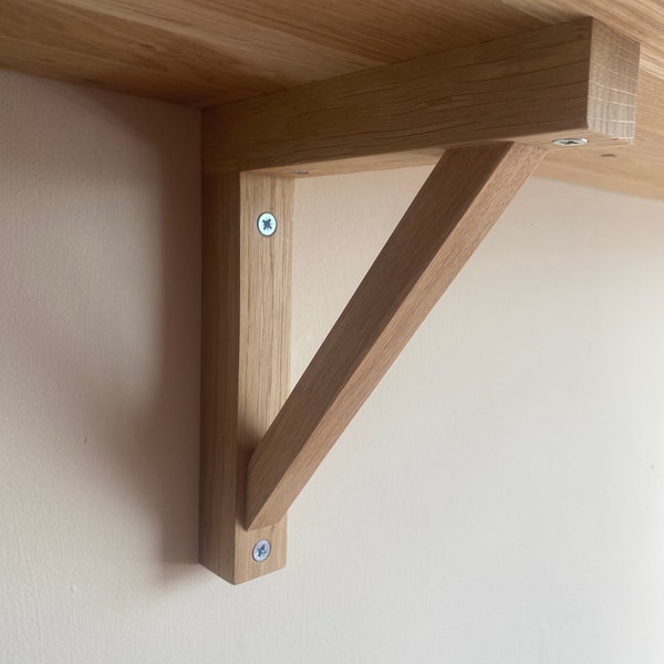 Oak shelf bracket