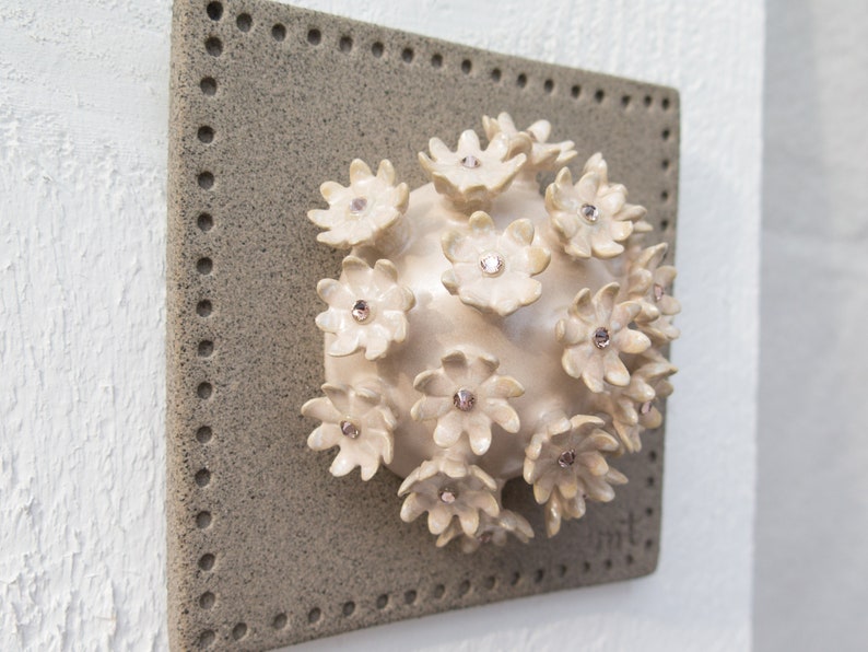 Daisyworld Tile Creamy Beige