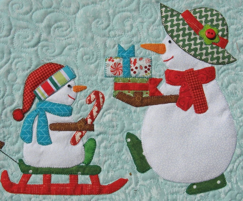 Snow Family Holiday Table Runner or Wall Hanging Pattern image 4