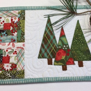 Three Pines Christmas Mug Rug Pattern PDF