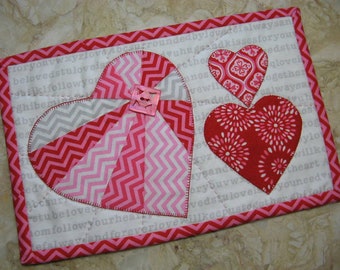 Heartthrob Mug Rug Quilt Pattern PDF