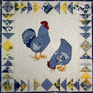 Peckish - Chicken Table Topper or Wall Hanging Pattern