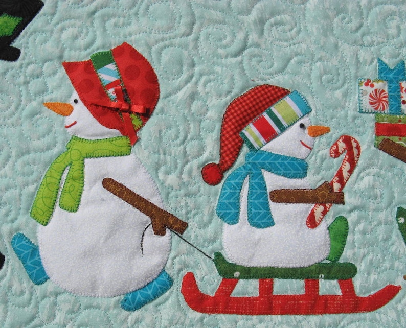 Snow Family Holiday Table Runner or Wall Hanging Pattern image 5