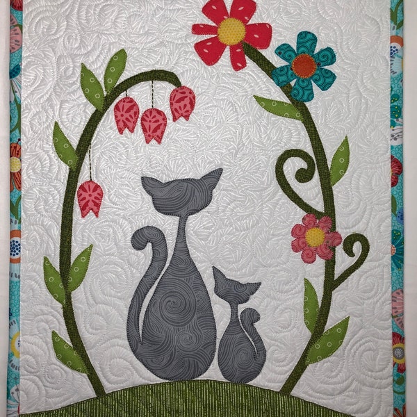 Summer Cats Wall Hanging or Quilt Block Pattern