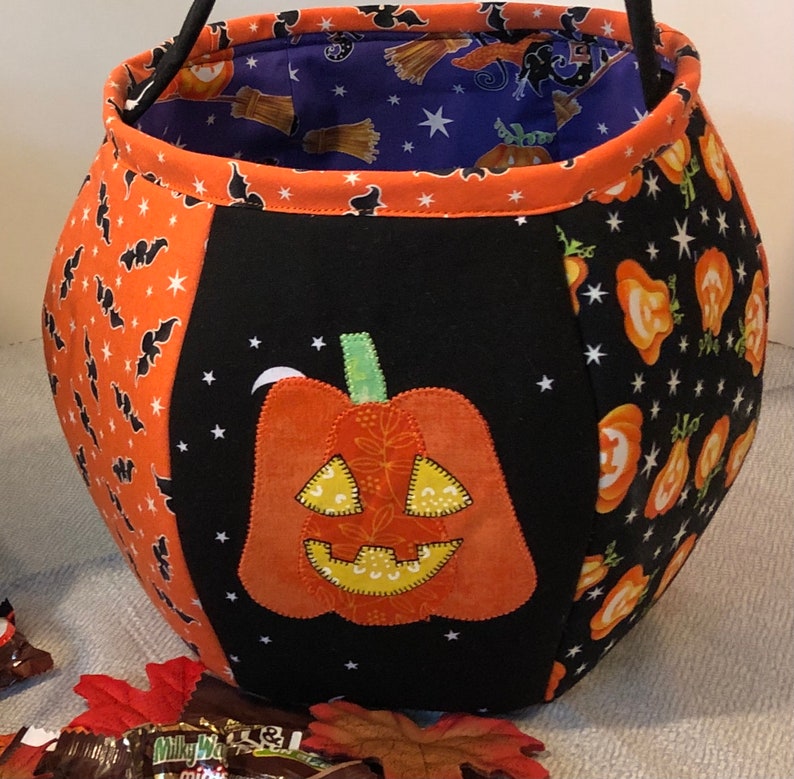 Halloween Trick or Treat Basket Pattern image 3