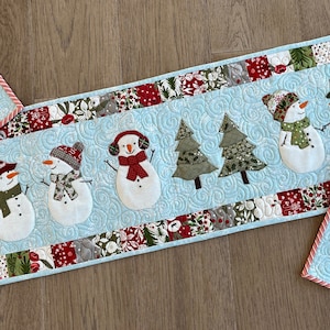 Snowmen Table Runner and Mug Rug Pattern