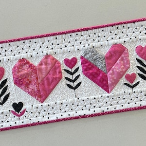 Wzór bieżnika Field of Hearts w formacie PDF