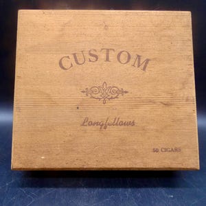 Coffret Ancien Vintage En Peau De Vache - Boîte à Bijoux Ou à Cigares Fait Main, Occasion