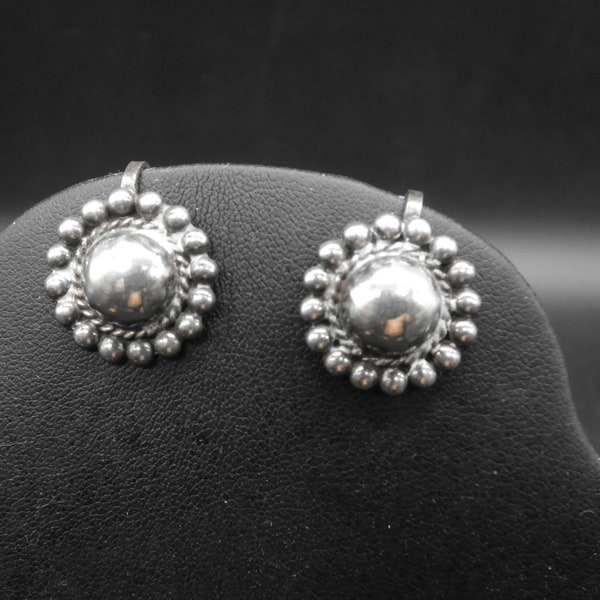 Vintage Screw Back Earrings Etsy