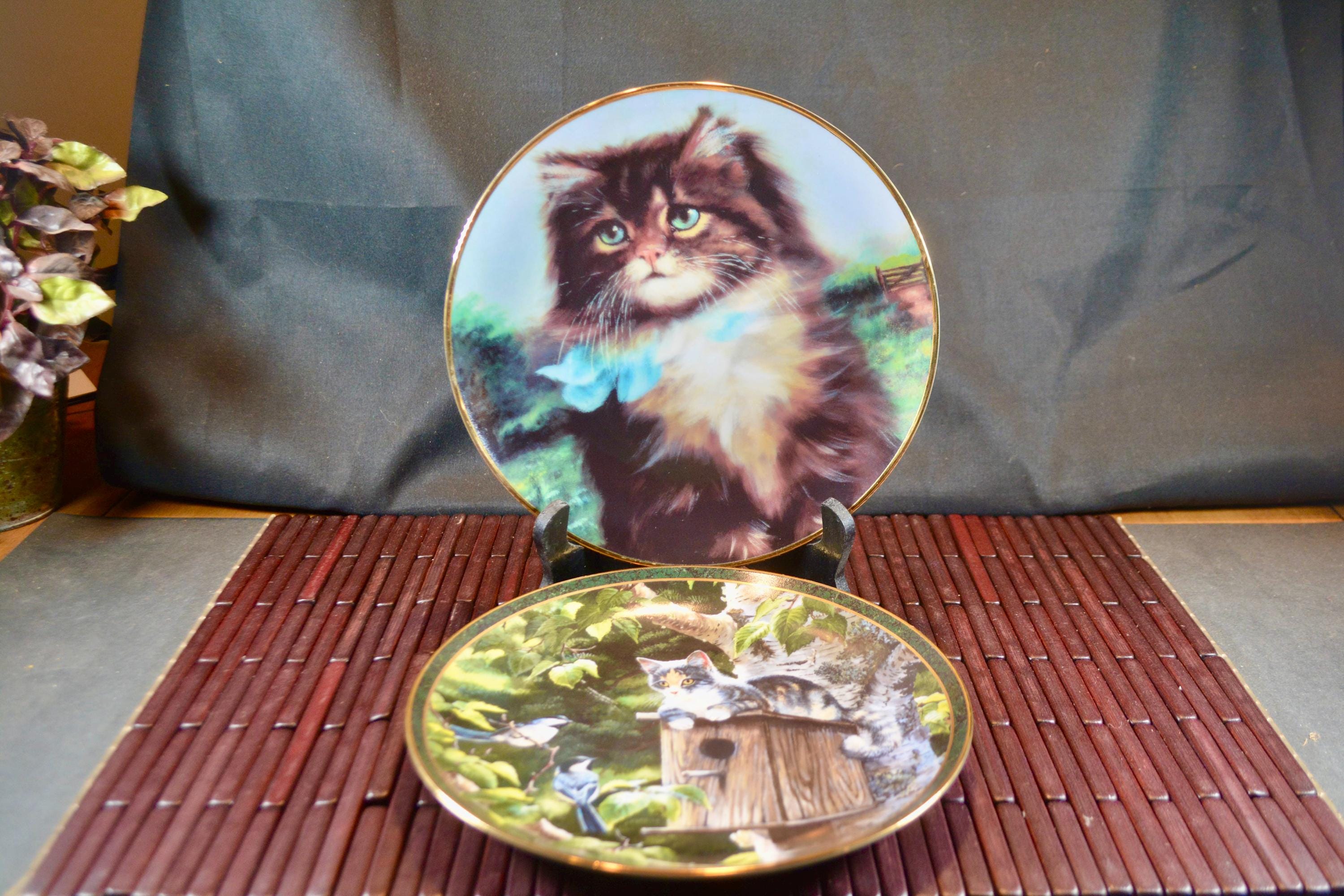 Franklin Mint Cat Plates - Etsy