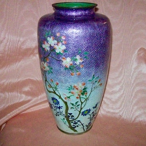 Elegant 11 3/4&quot; Tall JAPANESE GINBARI VASE with Floral Branches Motif