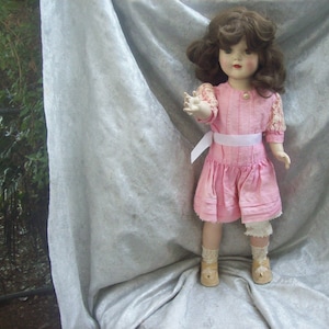 Circa 1950&#39;s American Character Doll 24&quot; Tall SWEET SUE WALKER Blue Eyed Brunette Fully Dressed for Display