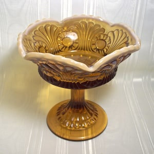 Raro vintage FENTON Rootbeer Opalescent Glass Daisy and Shell Pedestal Pattern Candy DISH